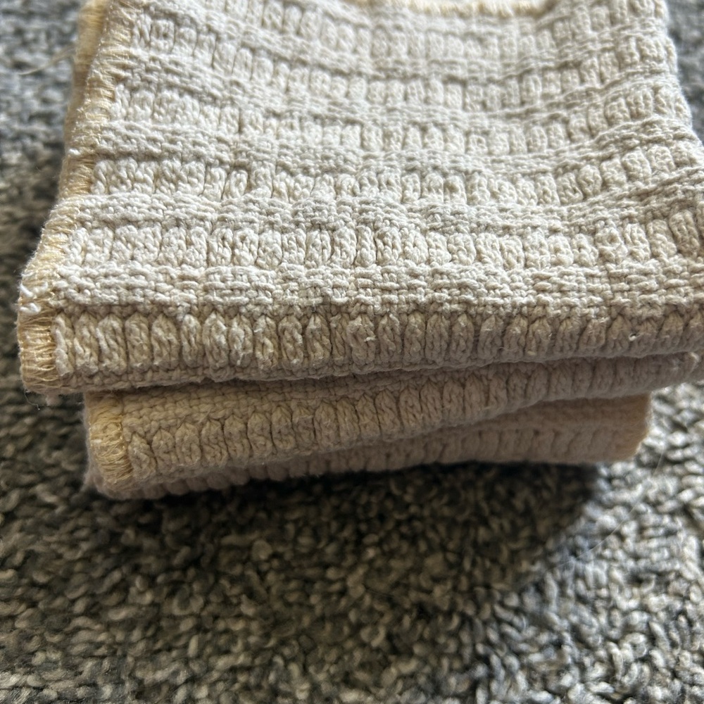Beige Knit Kitchen Cloths